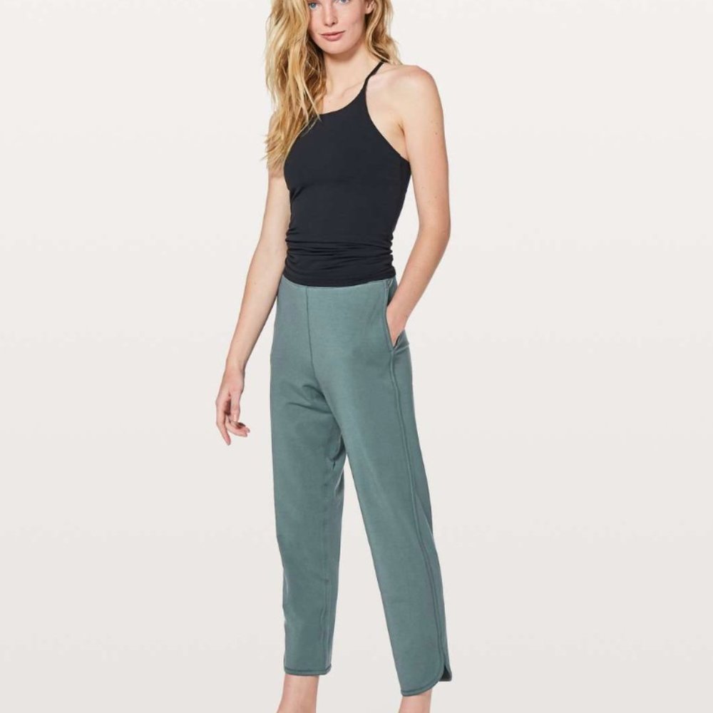 Lululemon Every Moment Pant *26" Sea Steel Size 6